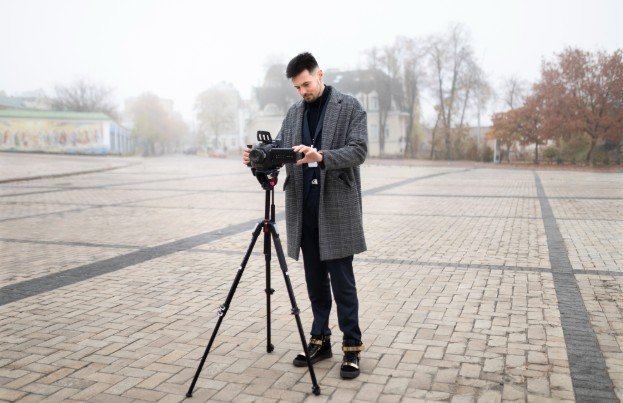 Carbon fiber tripod vs aluminum tripod - Which Should You Buy