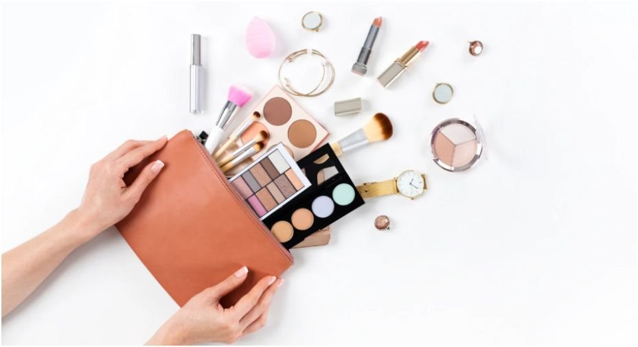 How to Shoot Beauty Products for TikTok and Reels